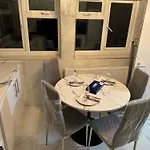 Flat Near Portobello Market London