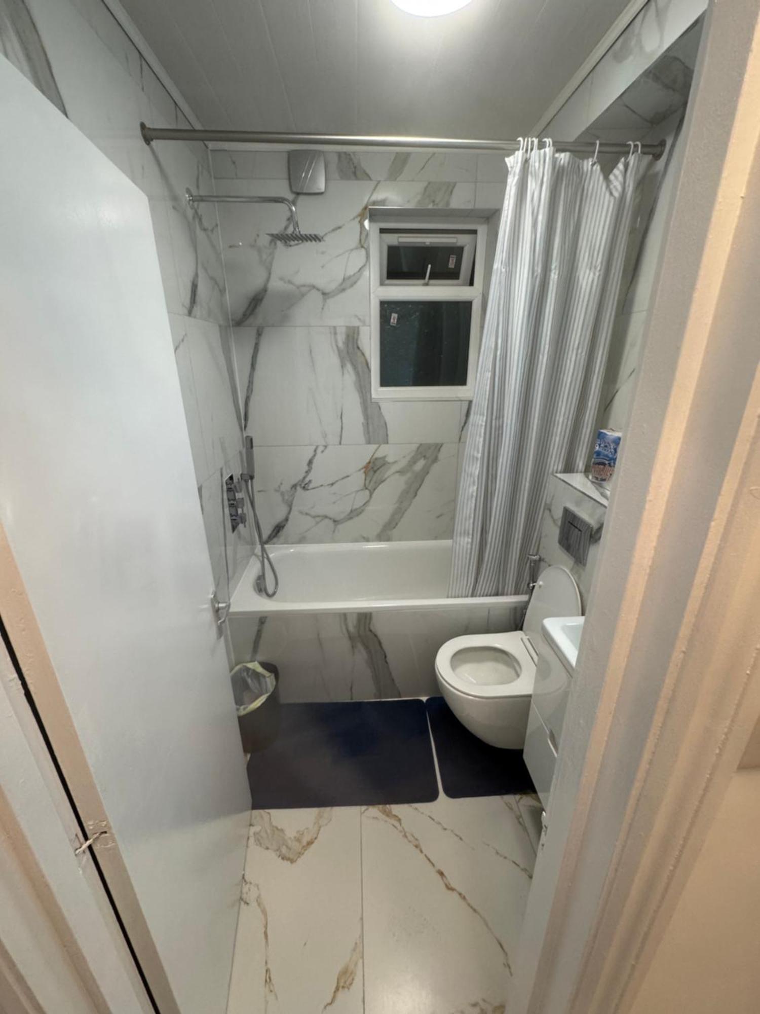 Flat Near Portobello Market Apartment